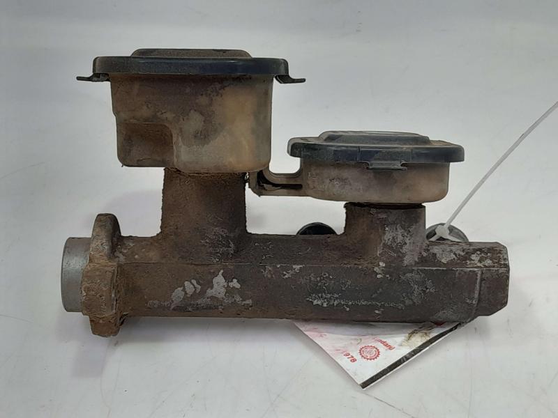 1995 Chevrolet Astro Master Cylinder