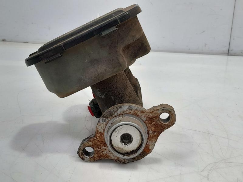 1995 Chevrolet Astro Master Cylinder