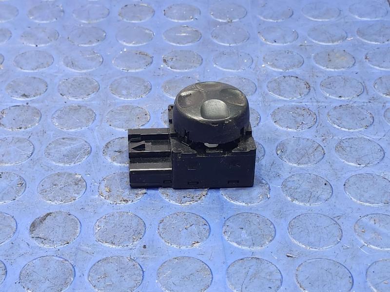 2011-2017 Dodge Durango Front Seat Lumbar Control Switch OEM 56046232AA