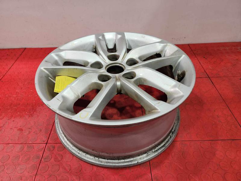 2013 Kia Optima Wheel