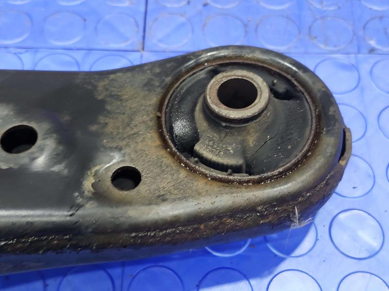 2010 Toyota Prius Lower Control Arm Front