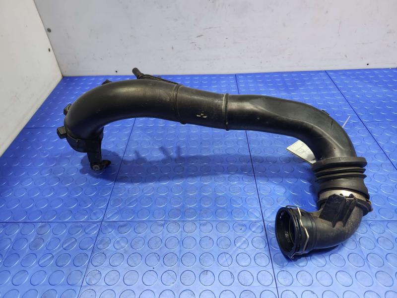 2020 Ford Escape Air Intake Tube/Resonator