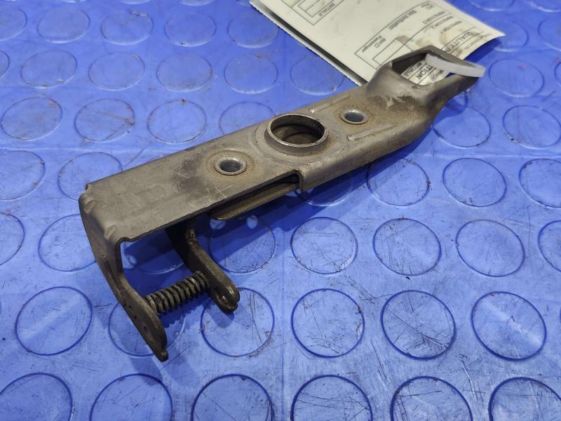 2012 Mercedes Sprinter Hood Latch