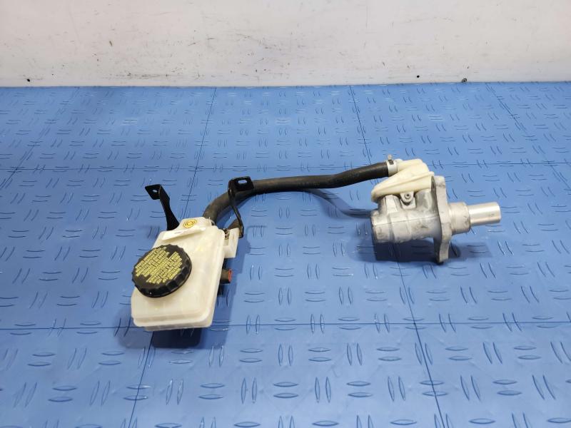 2014 Infiniti QX60 Master Cylinder