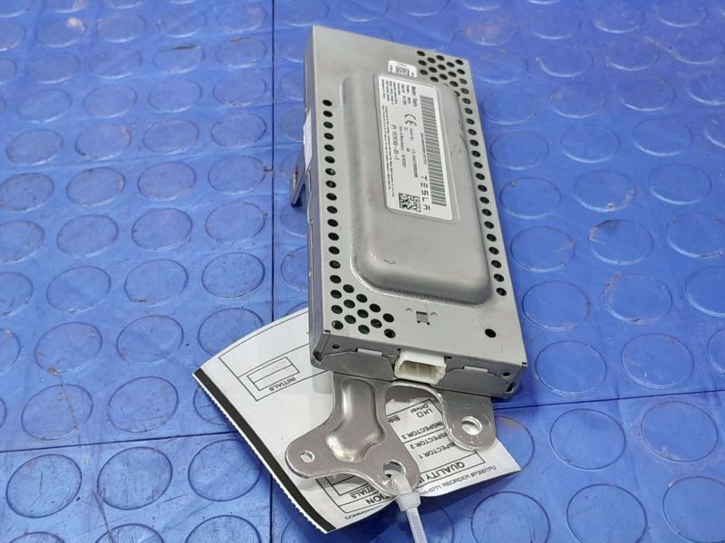 2017-2023 Tesla Model 3 Radio Receiver Tuner Module Genuine OEM 1079749-00-E