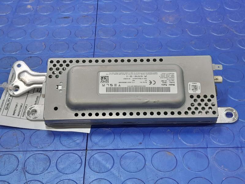 2017-2023 Tesla Model 3 Radio Receiver Tuner Module Genuine OEM 1079749-00-E