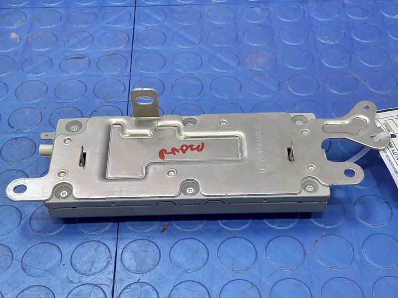 2017-2023 Tesla Model 3 Radio Receiver Tuner Module Genuine OEM 1079749-00-E