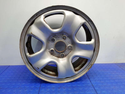 2005 Honda CR-V Wheel