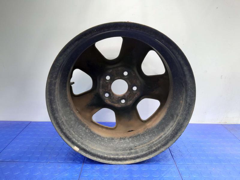 2005 Honda CR-V Wheel