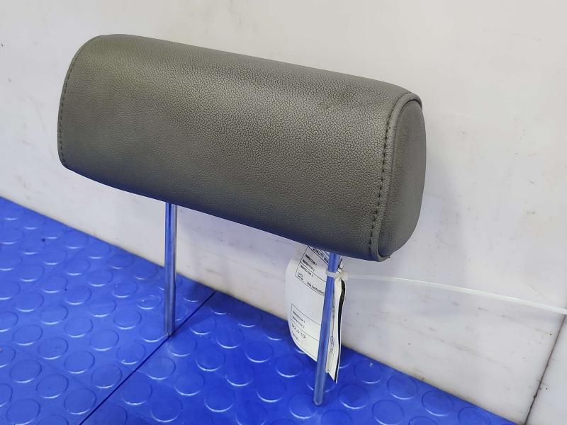 2017 Chevrolet Silverado 2500 Headrest