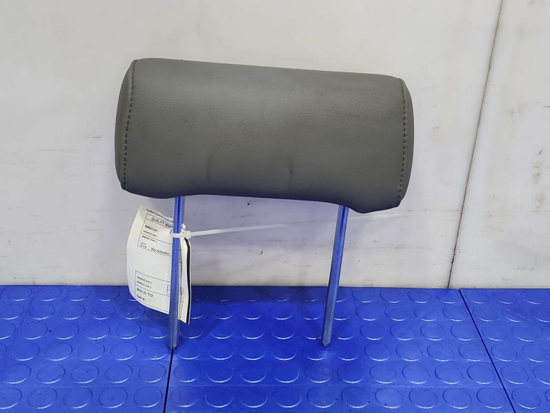 2017 Chevrolet Silverado 2500 Headrest