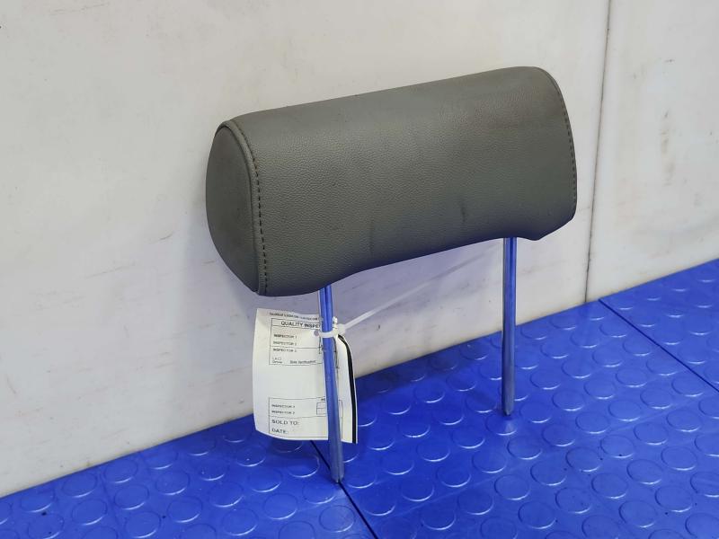 2017 Chevrolet Silverado 2500 Headrest