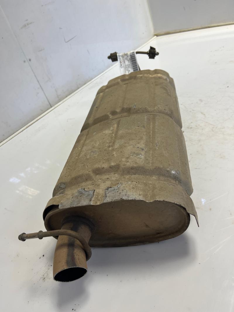 2002 Chevrolet S10 Muffler