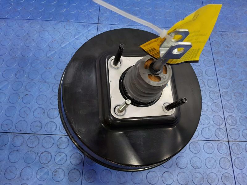 2017-2020 Lincoln Continental 2.7L Power Brake Booster OEM G3GC-2B195-BB