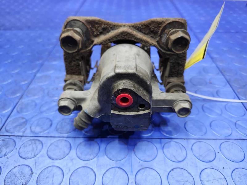 2015 Toyota Camry Caliper