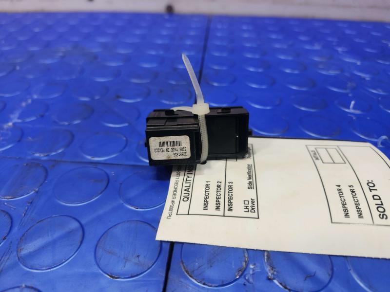 2019 Chevrolet Silverado 3500 Door Switch Front