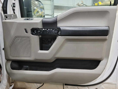 2016 Ford F-150 Front Door Trim Panel
