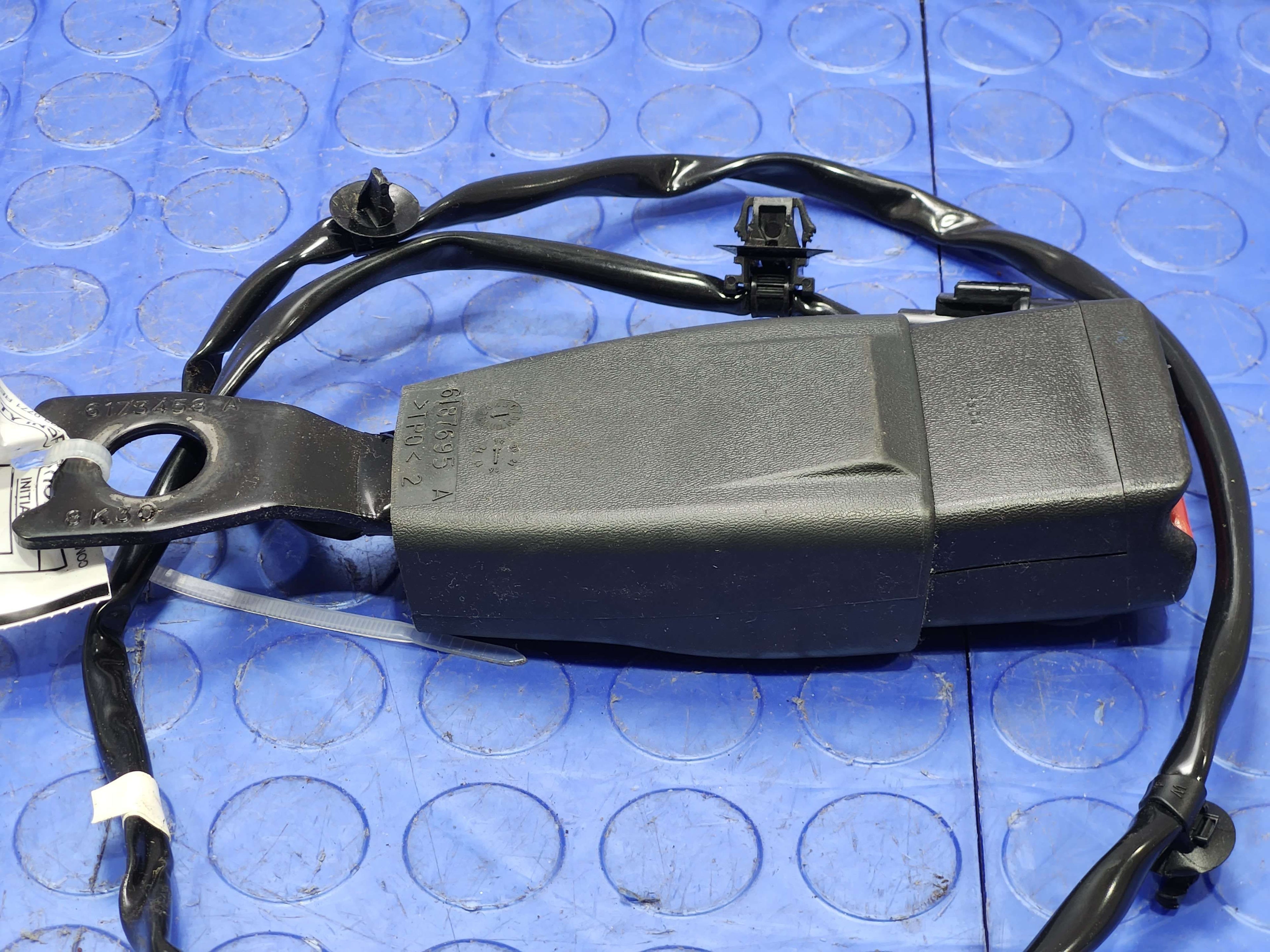 2020 Mitsubishi Outlander Sport Front Seat Belt