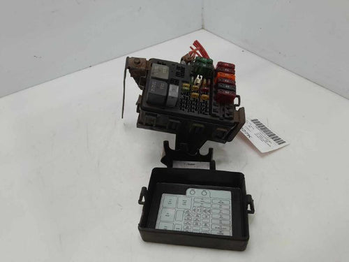 1995 Chevrolet Suburban Engine Fuse Box