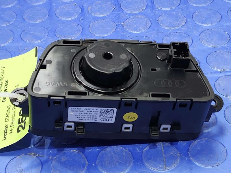 2018 Audi A4 Headlight Switch (Dash Mtd)