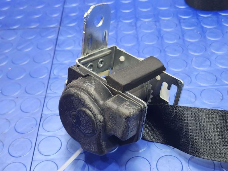 2015 Toyota Corolla Rear Seat Belt