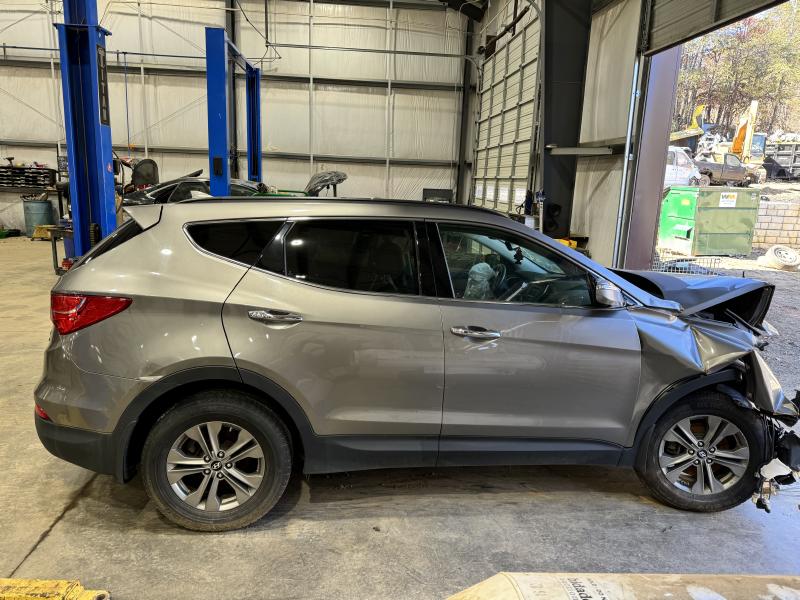 2014 Hyundai Santa Fe Center Pillar