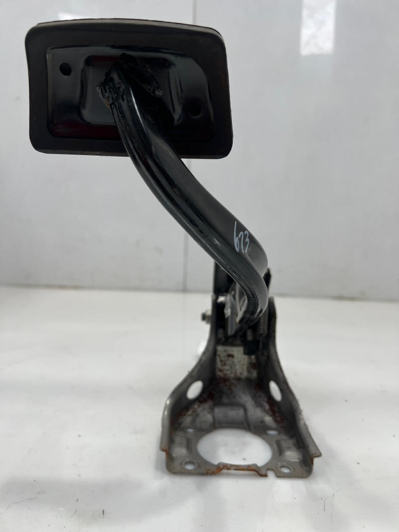 2019 Hyundai Elantra Brake Pedal