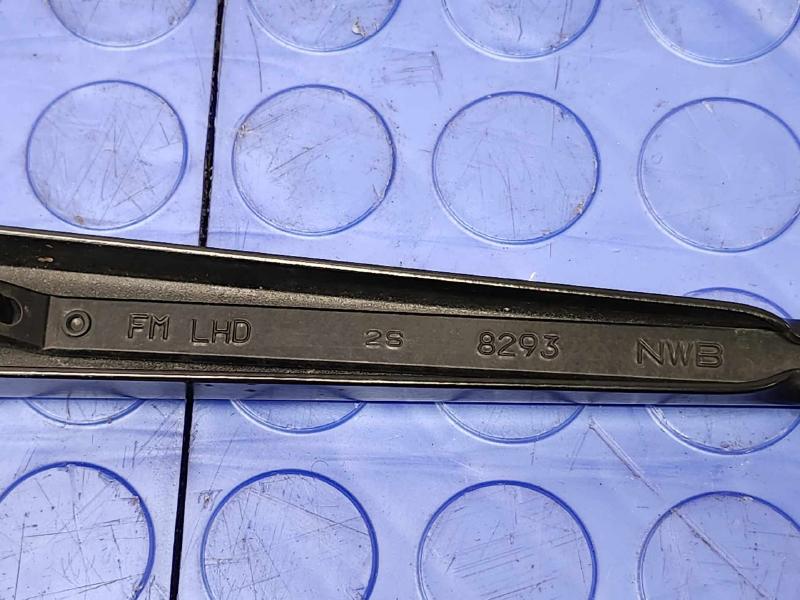 2015 Subaru Forester Wiper Arm
