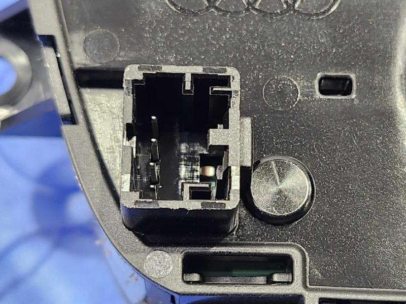 2017 Audi Q7 Headlight Switch (Dash Mtd)