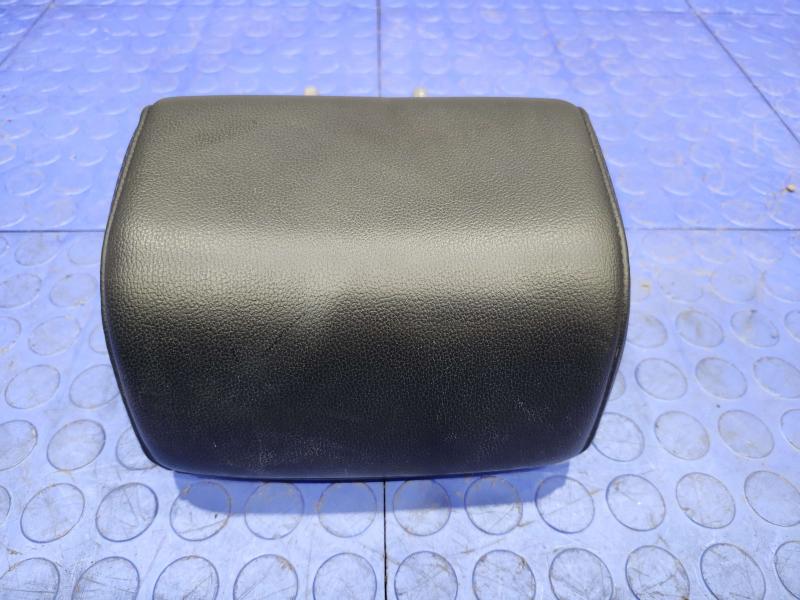 2016 Ford Edge Headrest