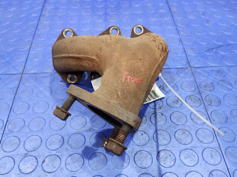 2018 Volkswagen Passat Exhaust Manifold