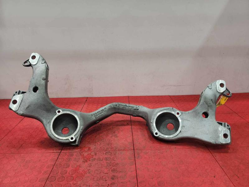 2004 Porsche Cayenne Crossmember/Cradle/Undercarria