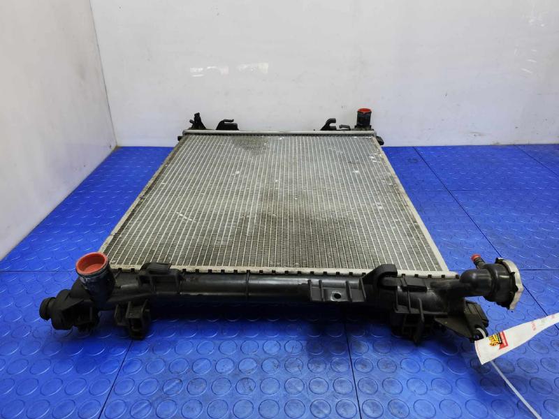 2009 Volkswagen Routan Radiator
