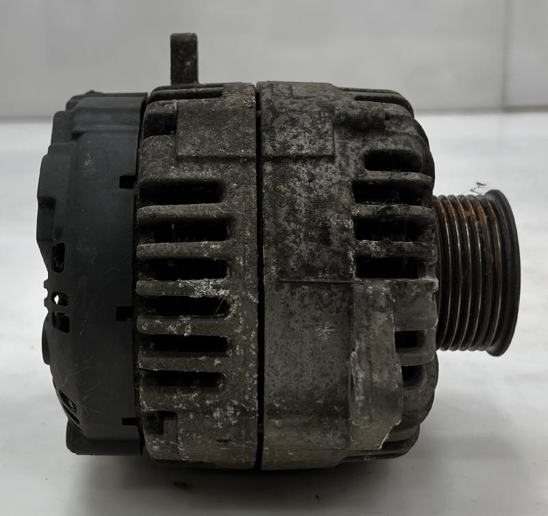 2011 Nissan Armada Alternator