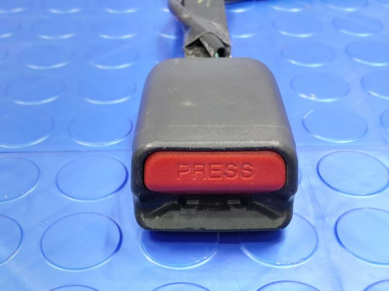 2021 Nissan Versa Front Seat Belt