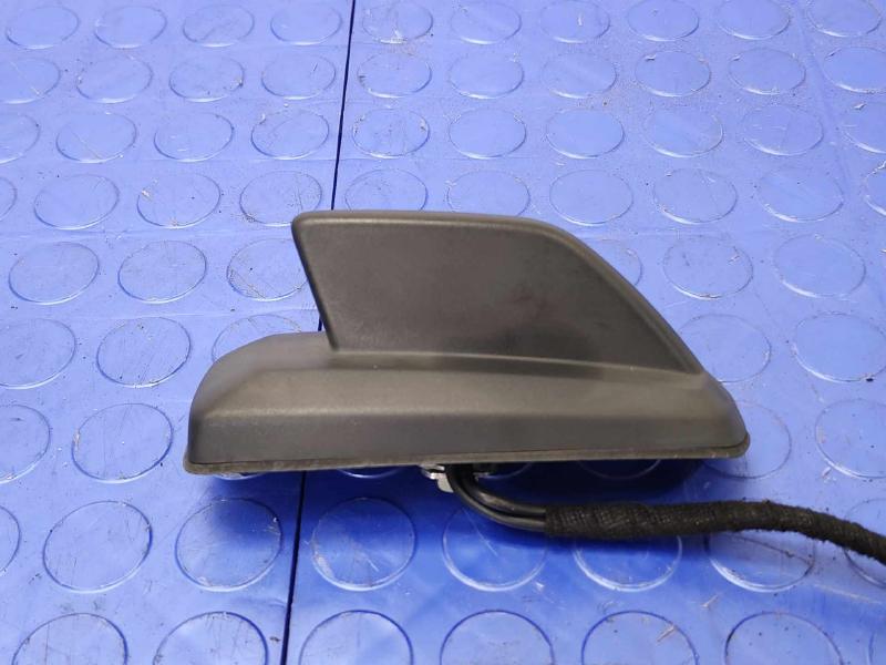 2014 Chevrolet Silverado 1500 Antenna