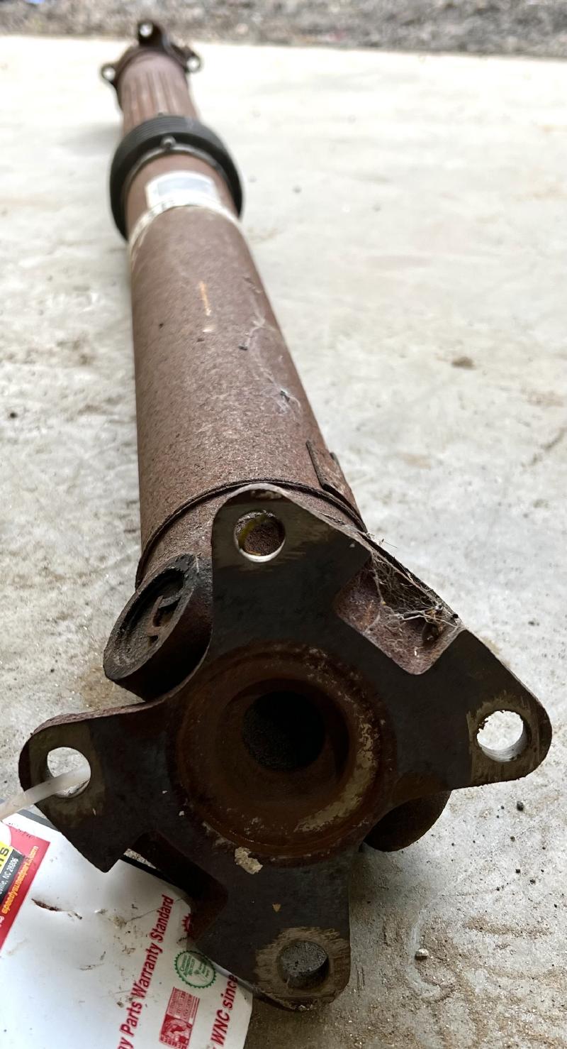 2007 Ford Mustang Rear Drive Shaft