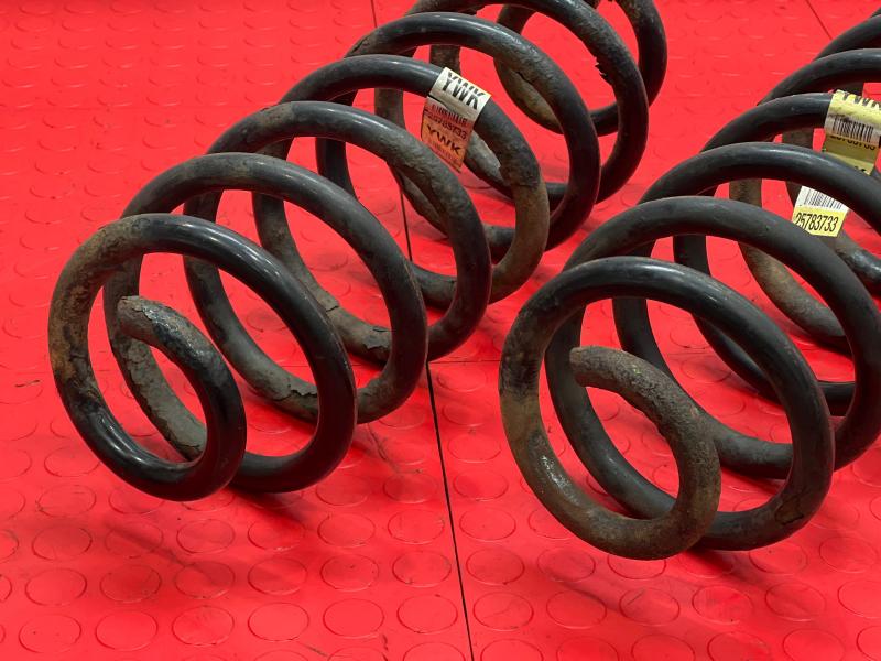 2008 Chevrolet Suburban Coil/Air Spring