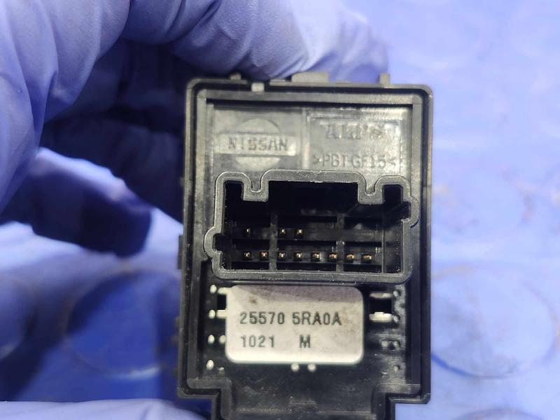 2021 Nissan Sentra Door Switch Front