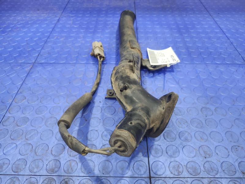 1988-1993 Isuzu NPR 3.9L Diesel Turbo Intercooler Charge Air Pipe Genuine