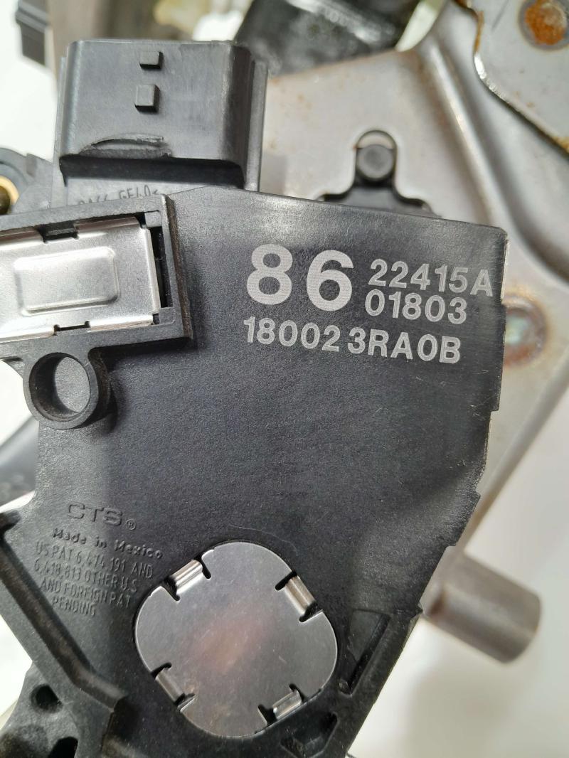 2015 Nissan Sentra Pedal Assembly