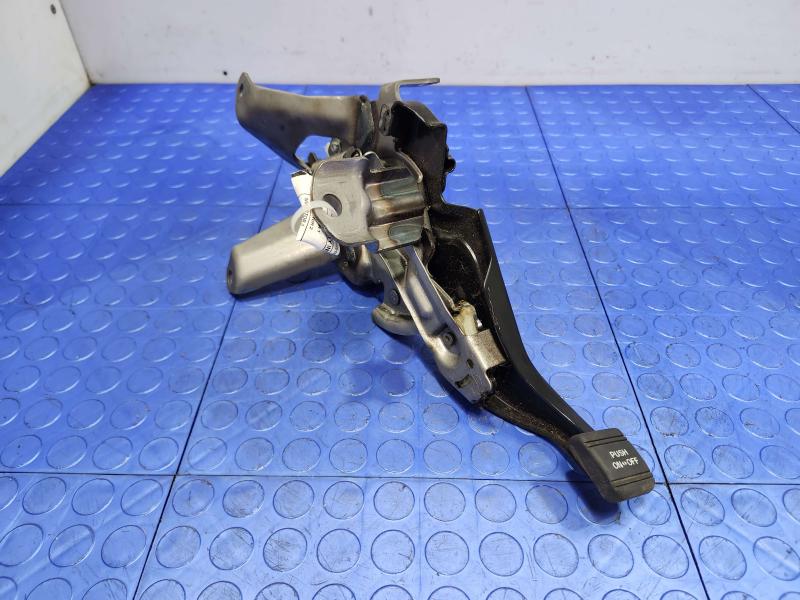 2010-2015 Toyota Prius Parking Brake Lever Pedal Assembly OEM 46200-47070