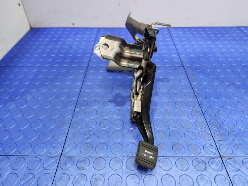 2010-2015 Toyota Prius Parking Brake Lever Pedal Assembly OEM 46200-47070