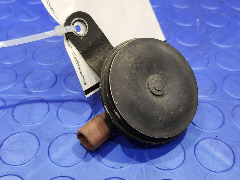 2013-2017 Honda Accord Low Note Horn Assembly Genuine OEM 38100S7S013