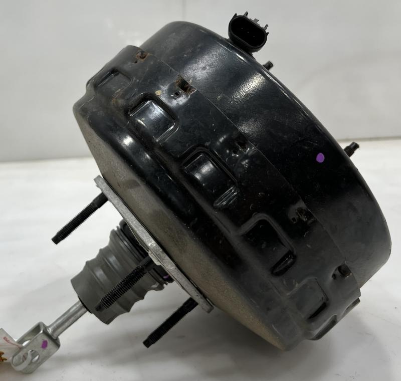 2013 - 2016 Lincoln MKZ 3.7L Power Brake Booster OEM DG9Z2005B