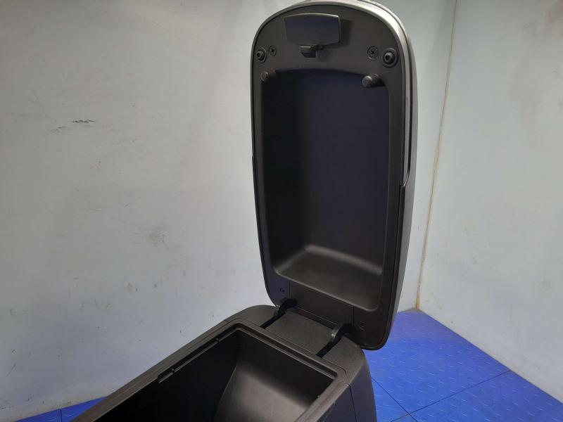 2015 Hyundai Tucson Front Console