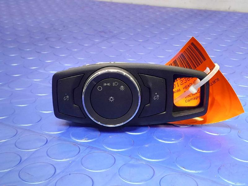 2017 Lincoln MKC Headlight Switch (Dash Mtd)