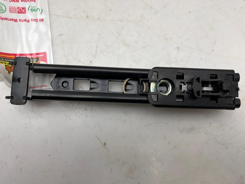 2010-2016 Mercedes-Benz W212 Seat Belt Height Adjuster 212-860-00-88