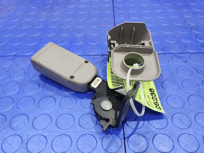 2013 Honda CR-V Rear Seat Belt
