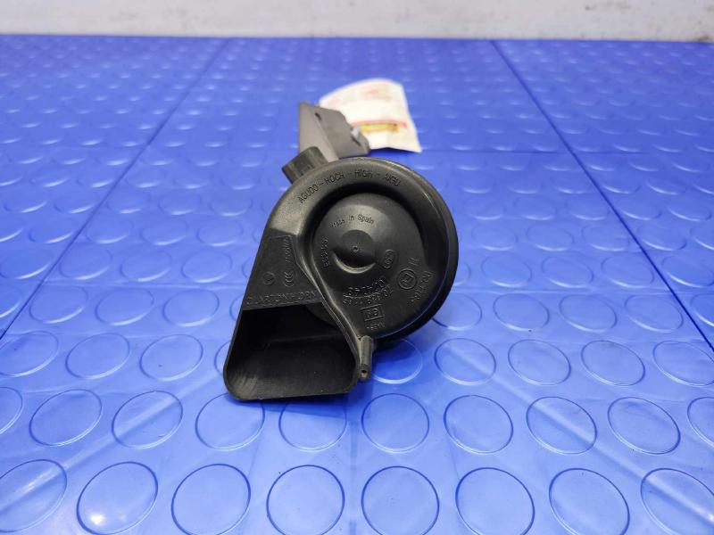 2011 Volkswagen Touareg Horn